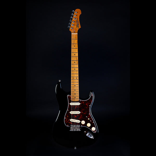 Jet JS300 Black S-Style electric guitar
